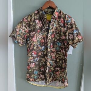 Descent of Thieves Mens Short Sleeve Shirt, Size Small